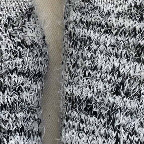 PRICE DROP! Super Plush and Stretchy Knee High Cat Socks! - Picture 12 of 12